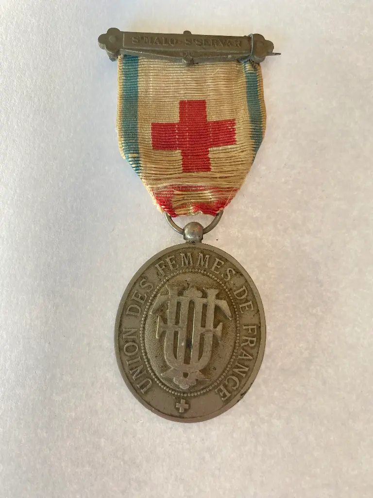 Médaille de l'Union des femmes de France premier type agrafe St Malo-St Servan